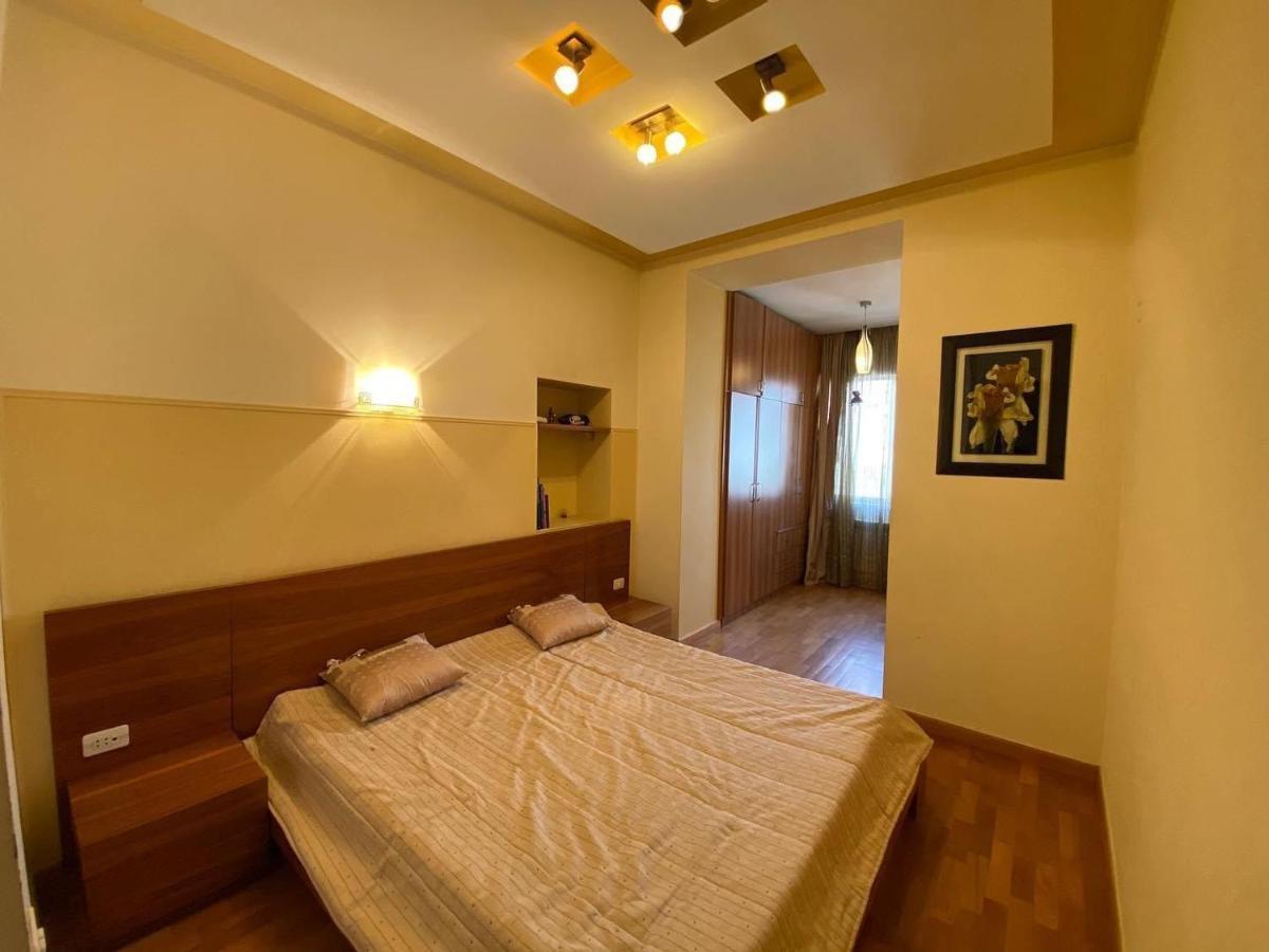 יירבאן City Center Cute Flat 3 Rooms מראה חיצוני תמונה